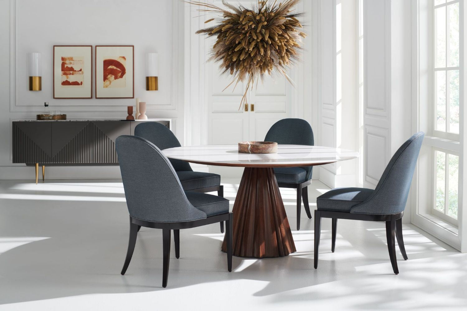 Caracole All Natural Round Dining Table - 152cm