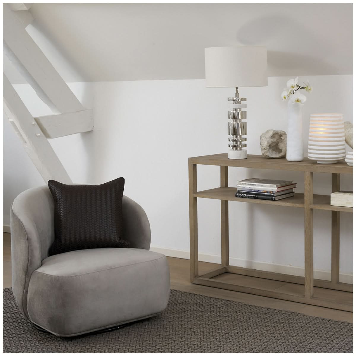 Blanc d’Ivoire Lisette Swivel Armchair - CLEARANCE - BRAND NEW BOXED   Nicholas John Interiors