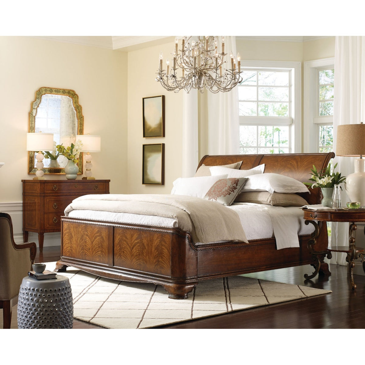 Jonathan Charles King Sleigh Bed Monarch