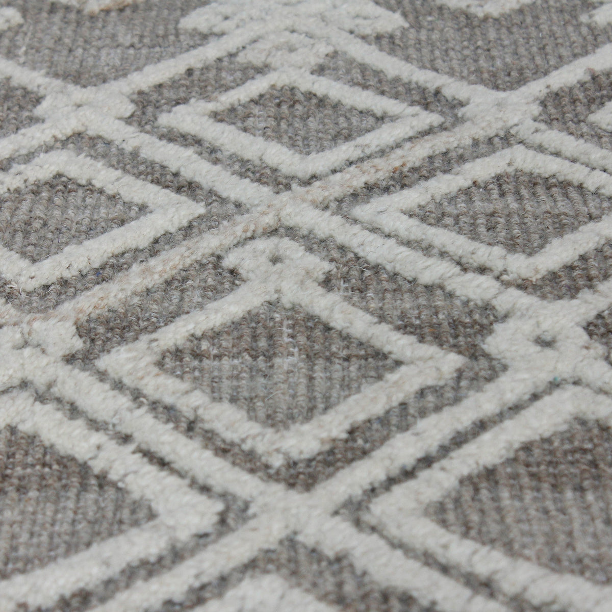  Sieano Gray-Ivory 9 X 12 Rug