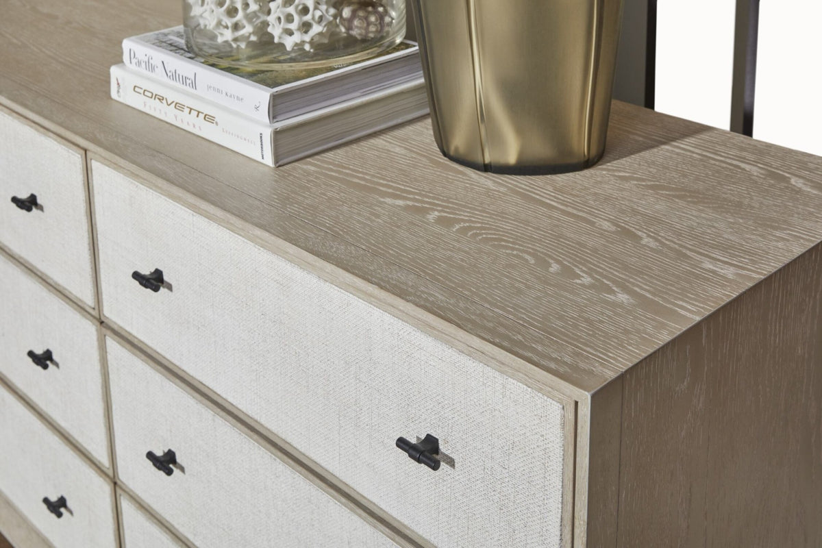 Hooker Furniture Tranquillity Chest of Drawers