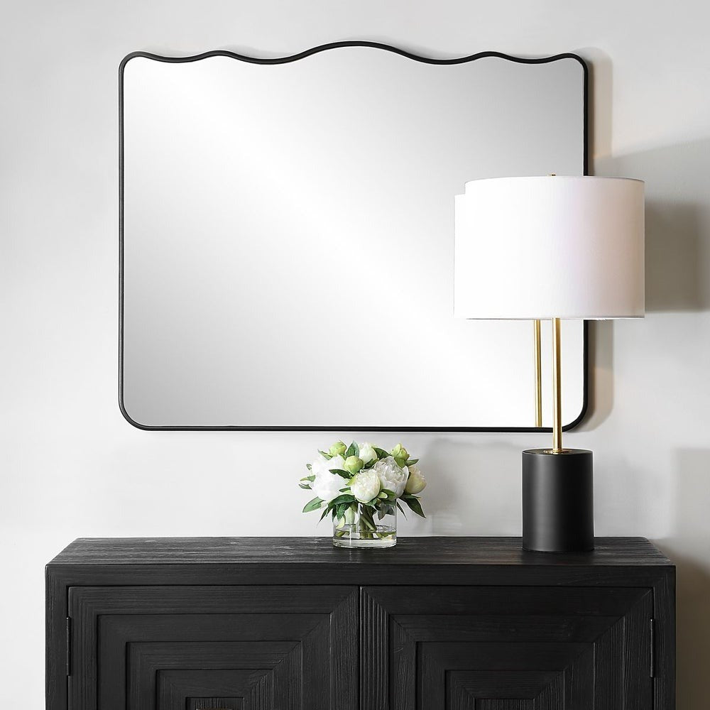 Keiichi Grace Scalloped Mirror in Black