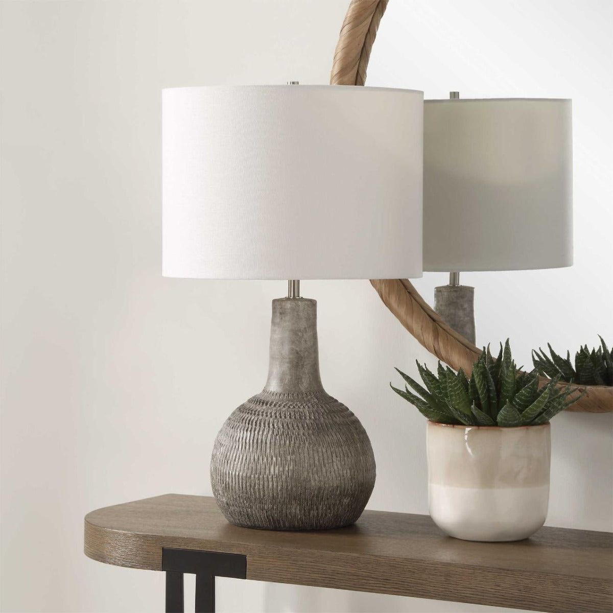 Keiichi Authentic Table Lamp